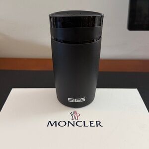 Moncler & SIGG travel thermos.  NIB . Black.